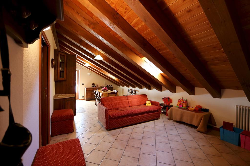 Valley Vacanze Brusson Phòng bức ảnh