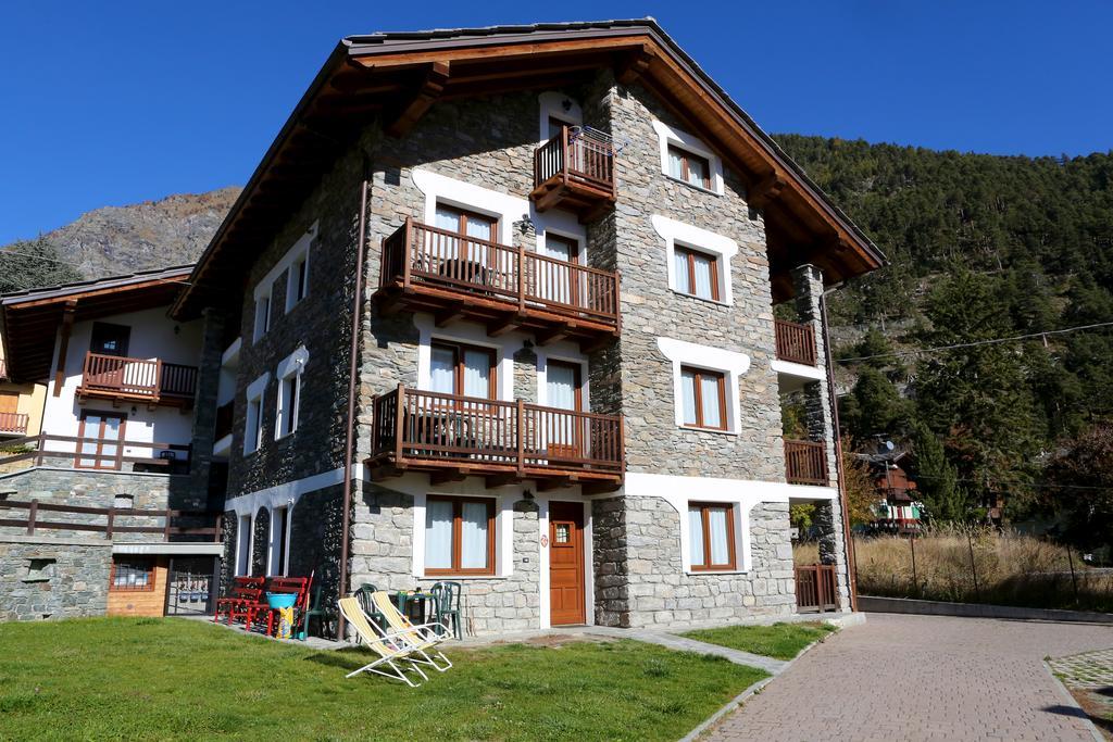 Valley Vacanze Brusson Ngoại thất bức ảnh
